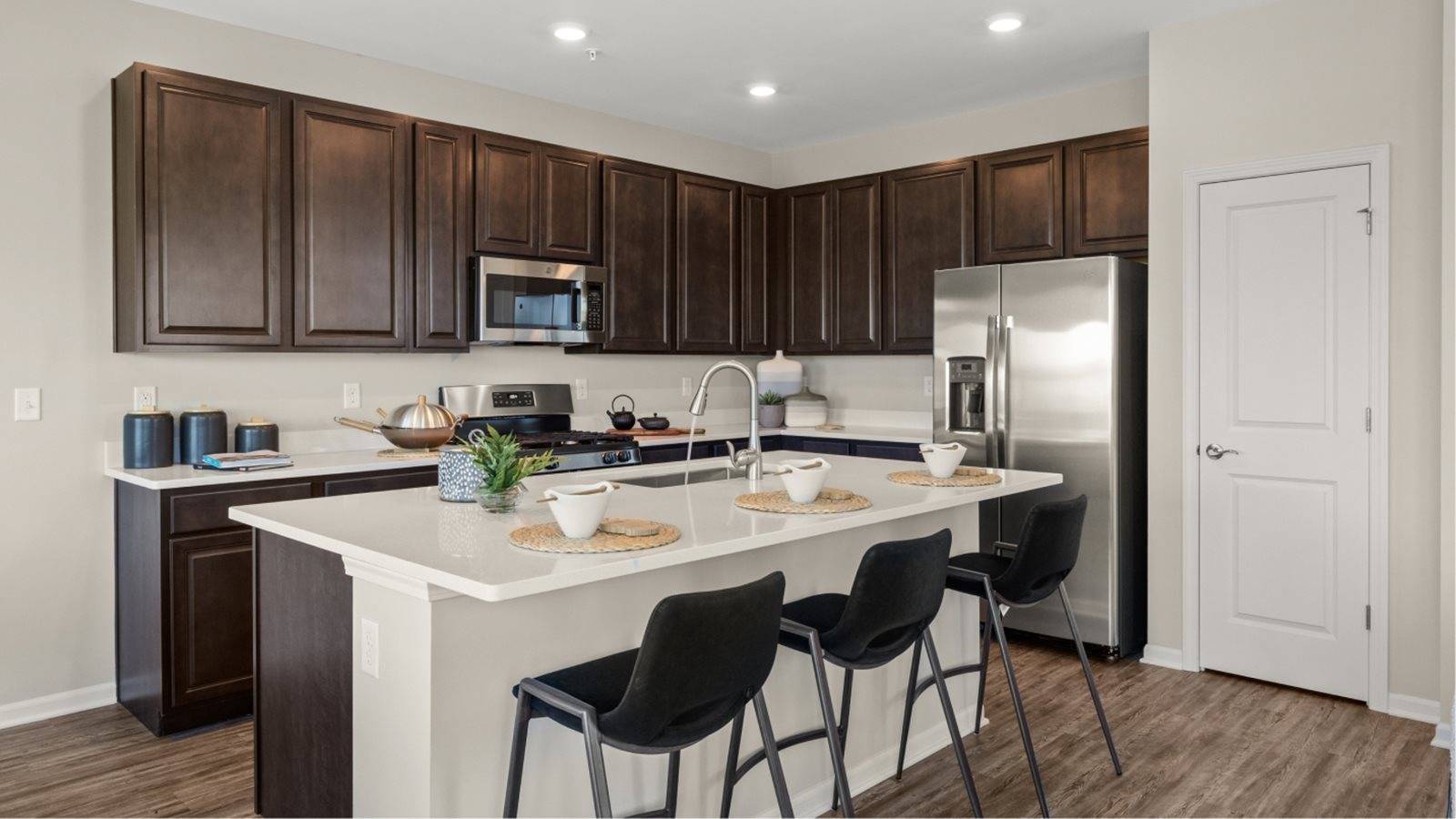 Huntley, IL 60142,10207 McMahon WAY