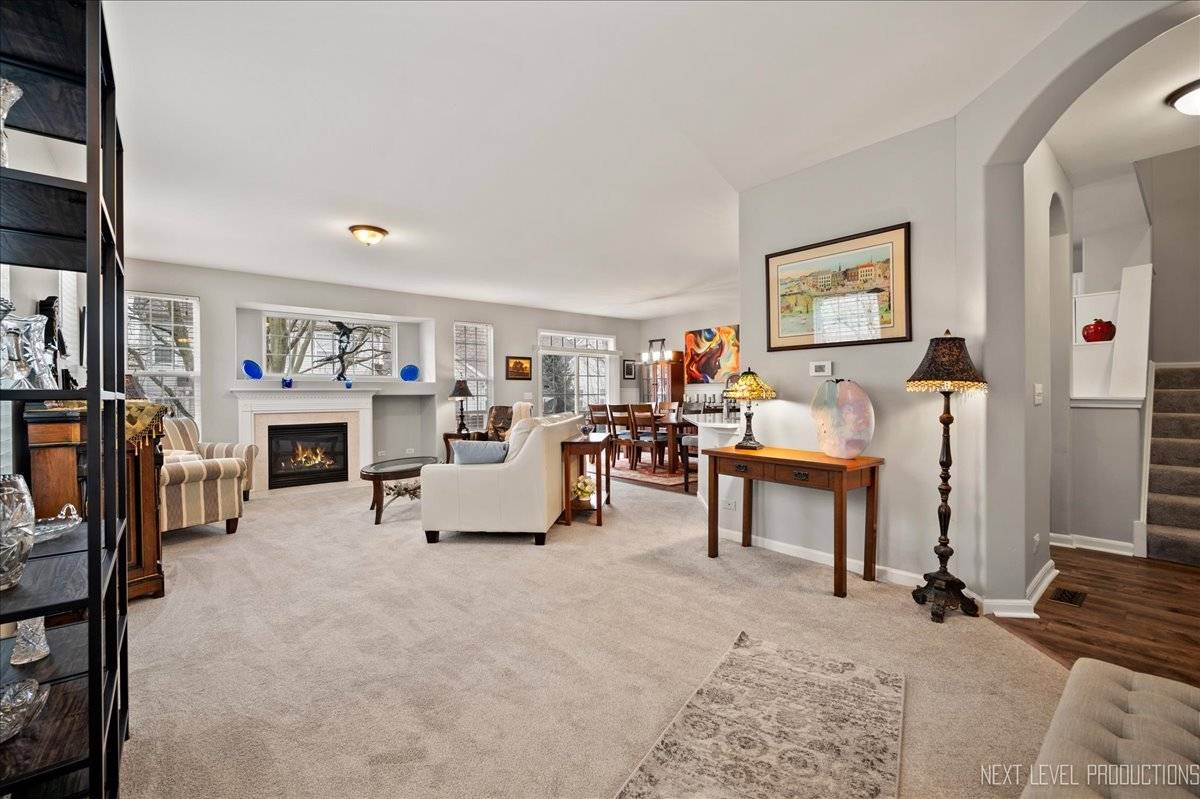 Geneva, IL 60134,389 Mayborne LN