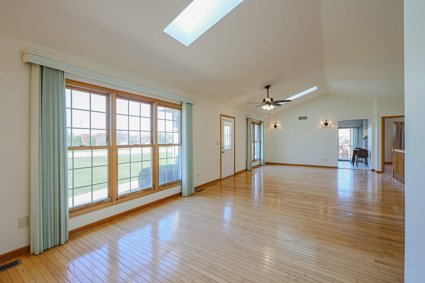 Tinley Park, IL 60477,7922 Belle Rive CT