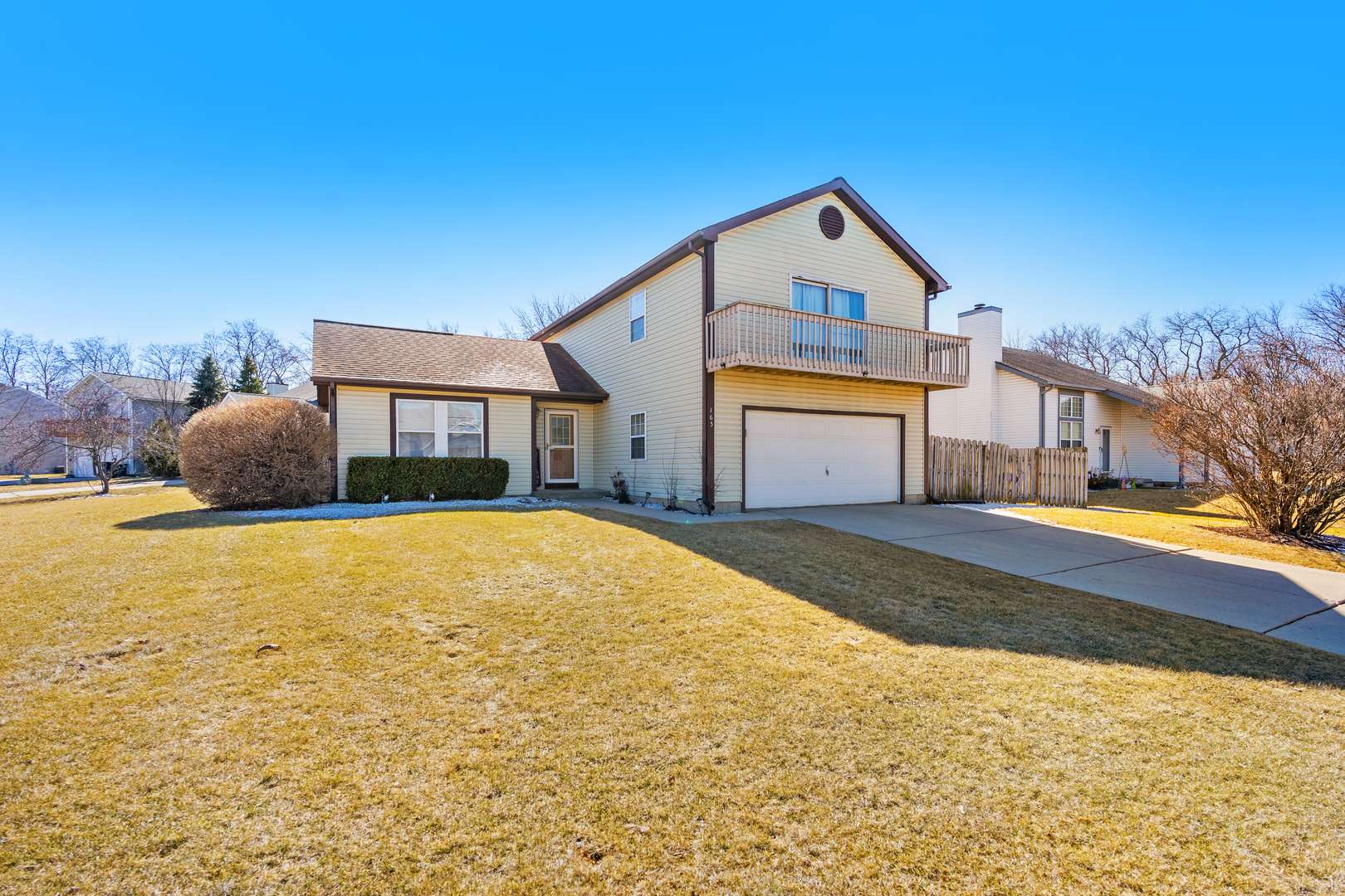 Round Lake Park, IL 60073,165 Davis CT