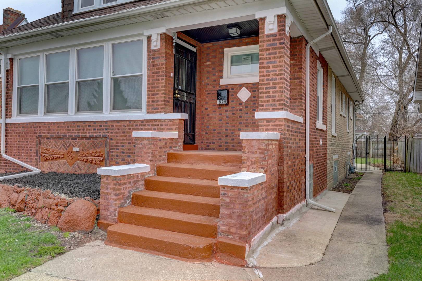Maywood, IL 60153,1825 S 8th AVE