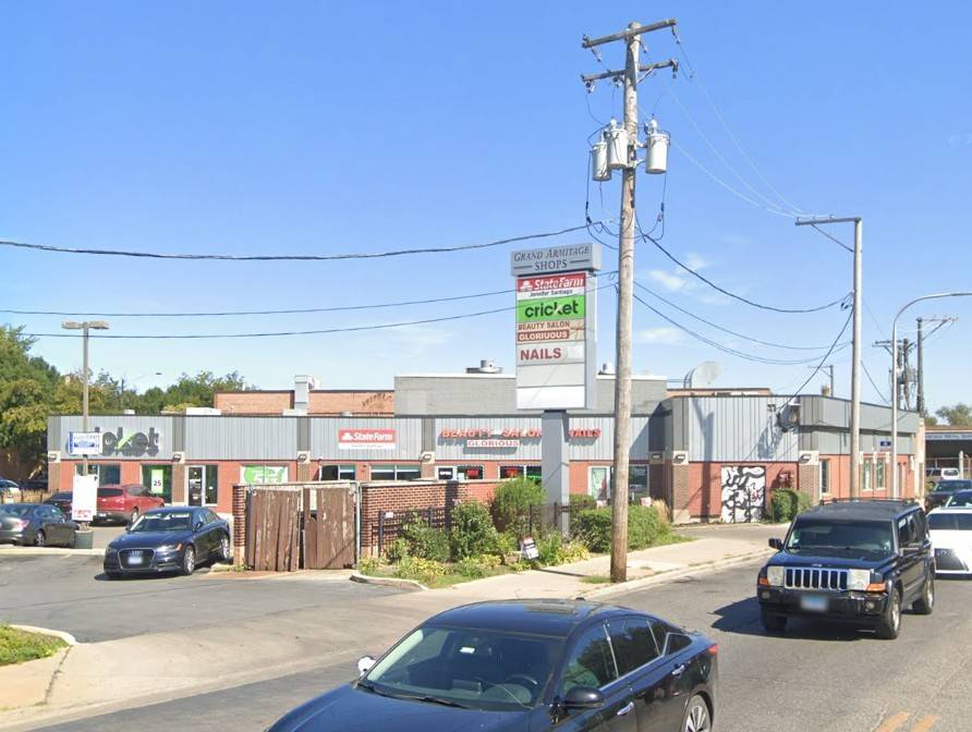 Chicago, IL 60639,5031 W Grand AVE