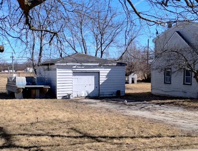 Round Lake Beach, IL 60073,1103 Lotus DR