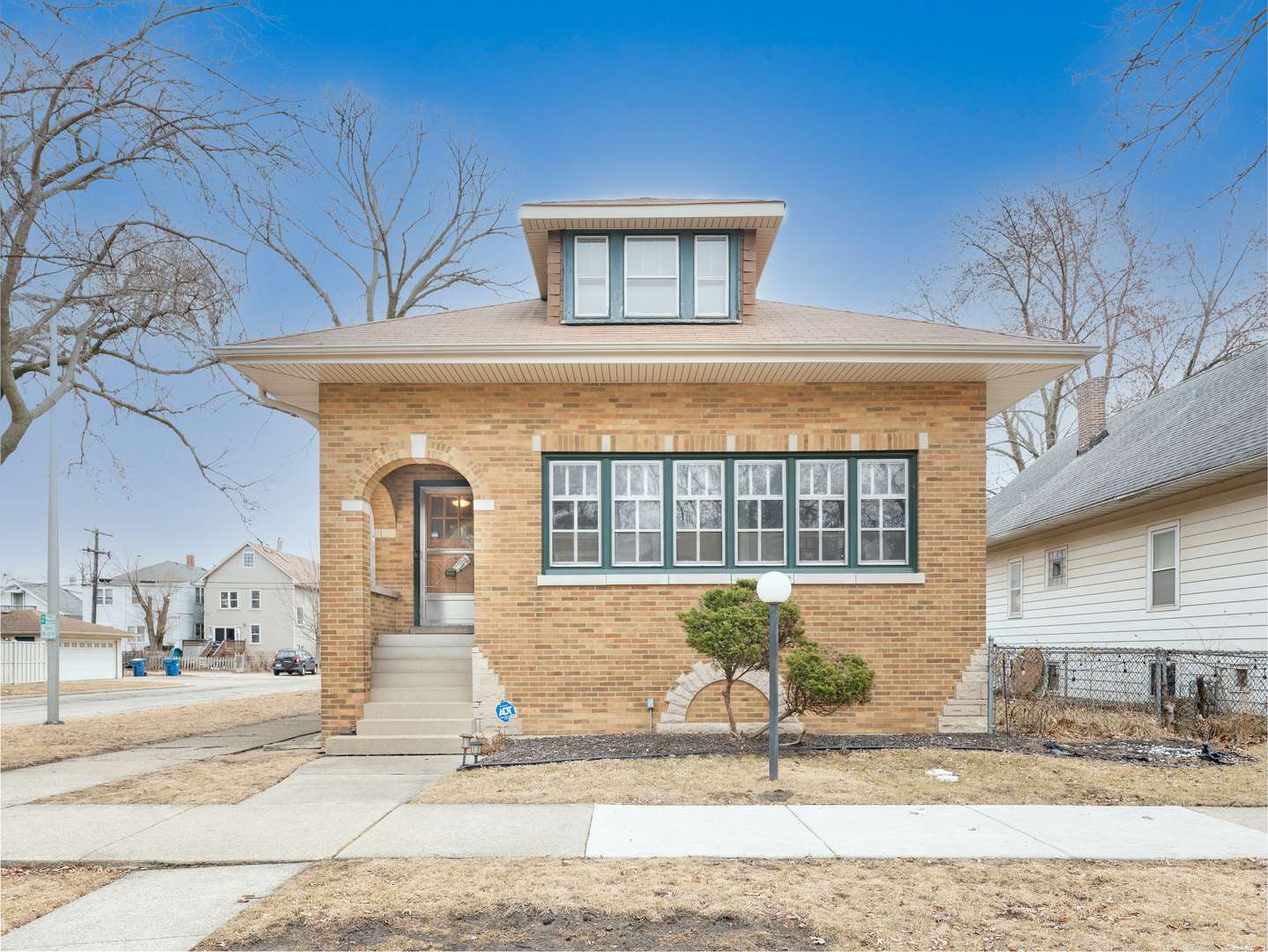 Forest Park, IL 60130,900 Lathrop AVE