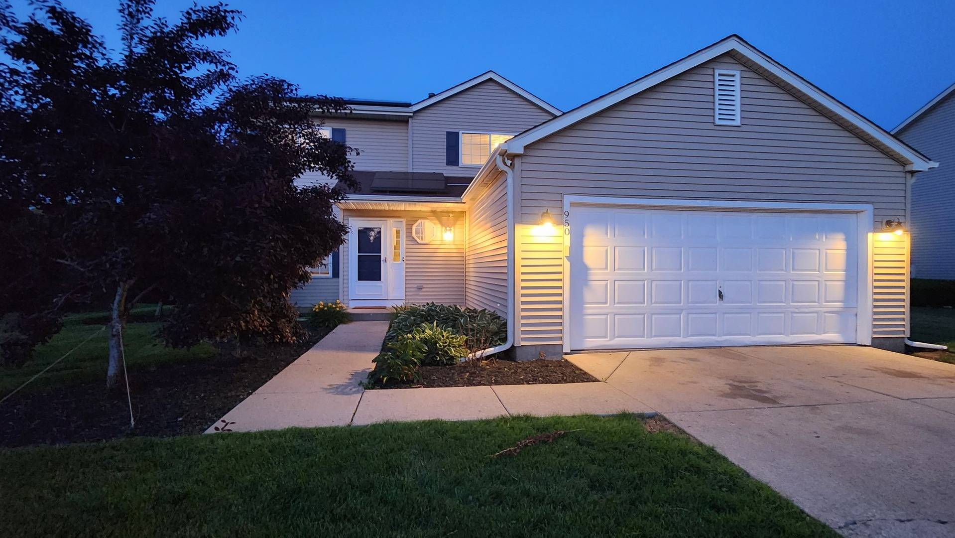 Mchenry, IL 60050,950 DONNELLY PL