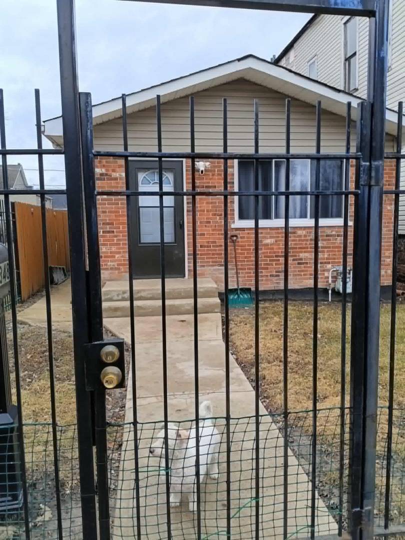 Chicago, IL 60609,5348 S Peoria ST