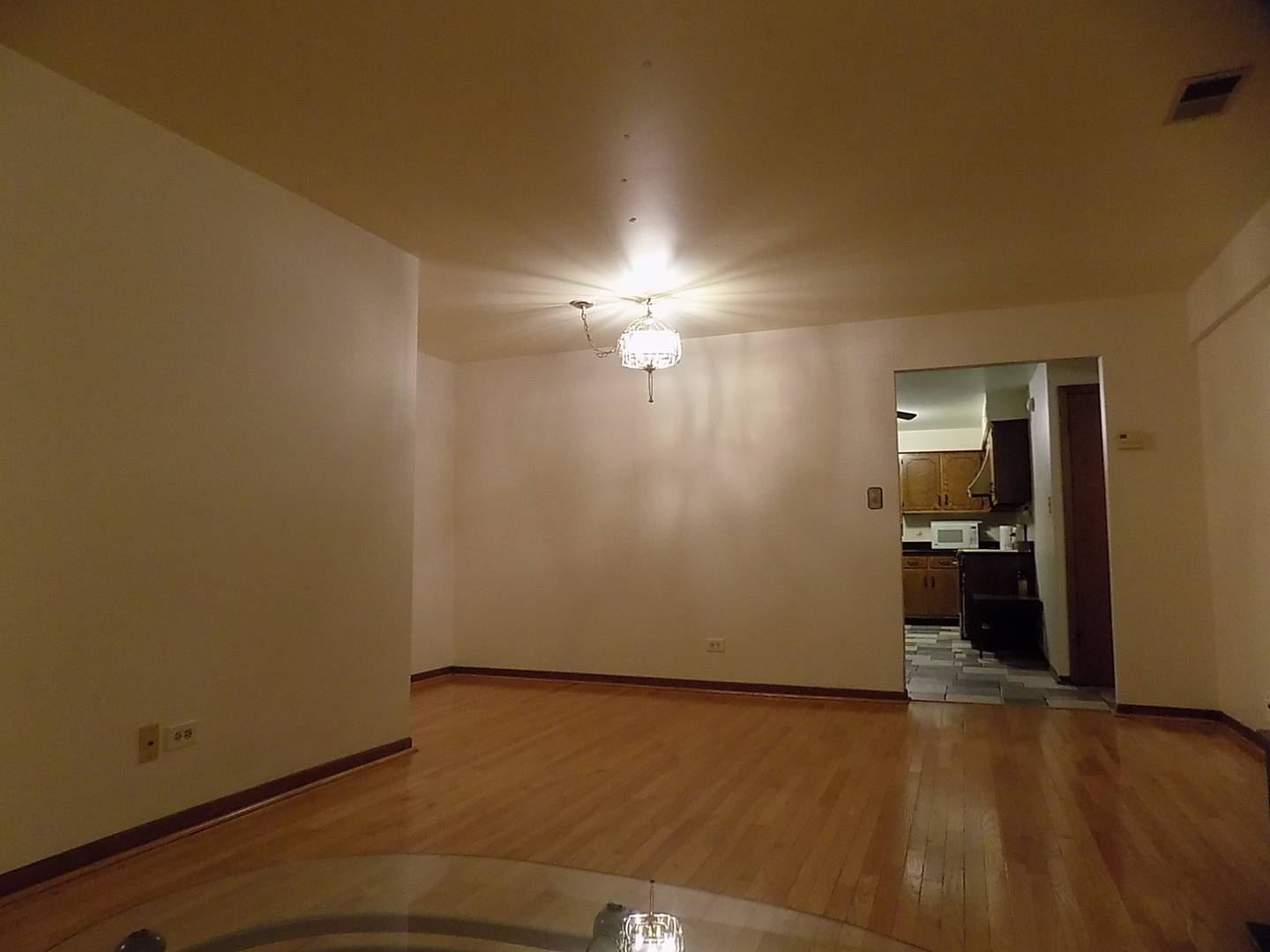 Elmwood Park, IL 60707,32 W Conti Pkwy #1A