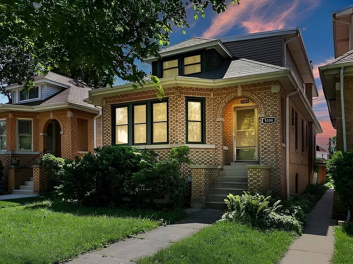 Chicago, IL 60630,5104 N Kilbourn AVE