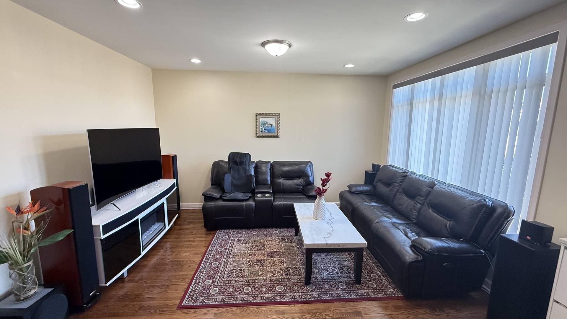 Chicago, IL 60608,2922 S Keeley ST