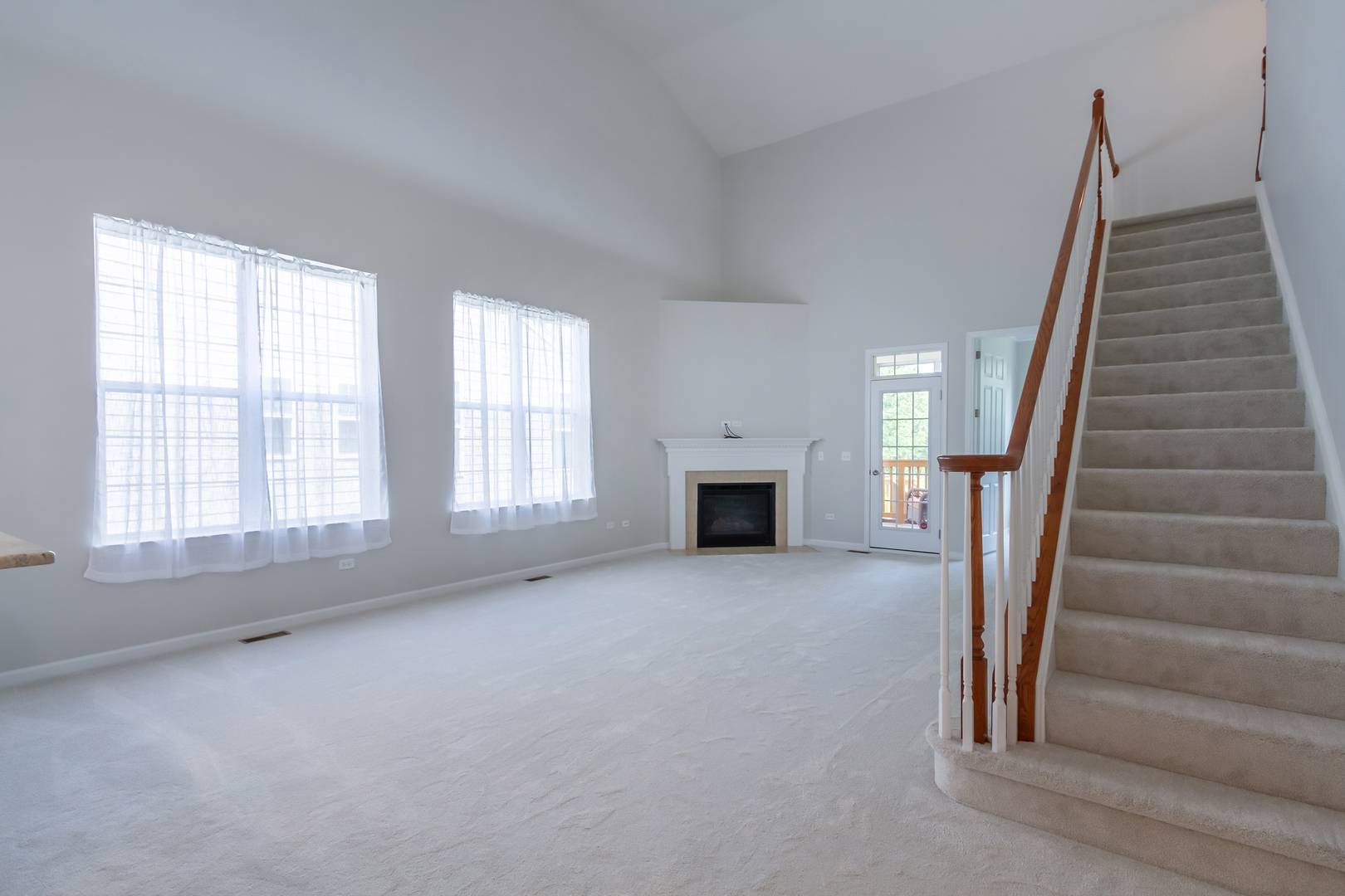 Elgin, IL 60124,3848 Valhalla DR