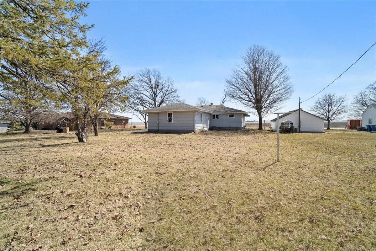 Anchor, IL 61720,206 4th ST
