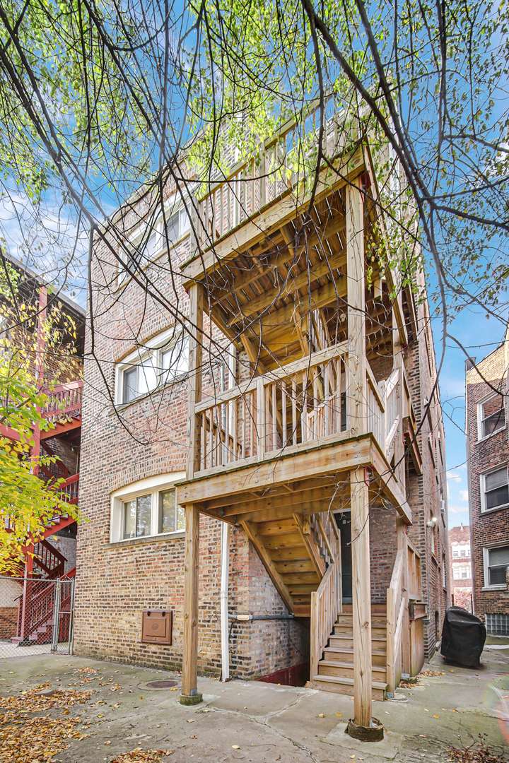 Chicago, IL 60620,7821 S Winchester AVE