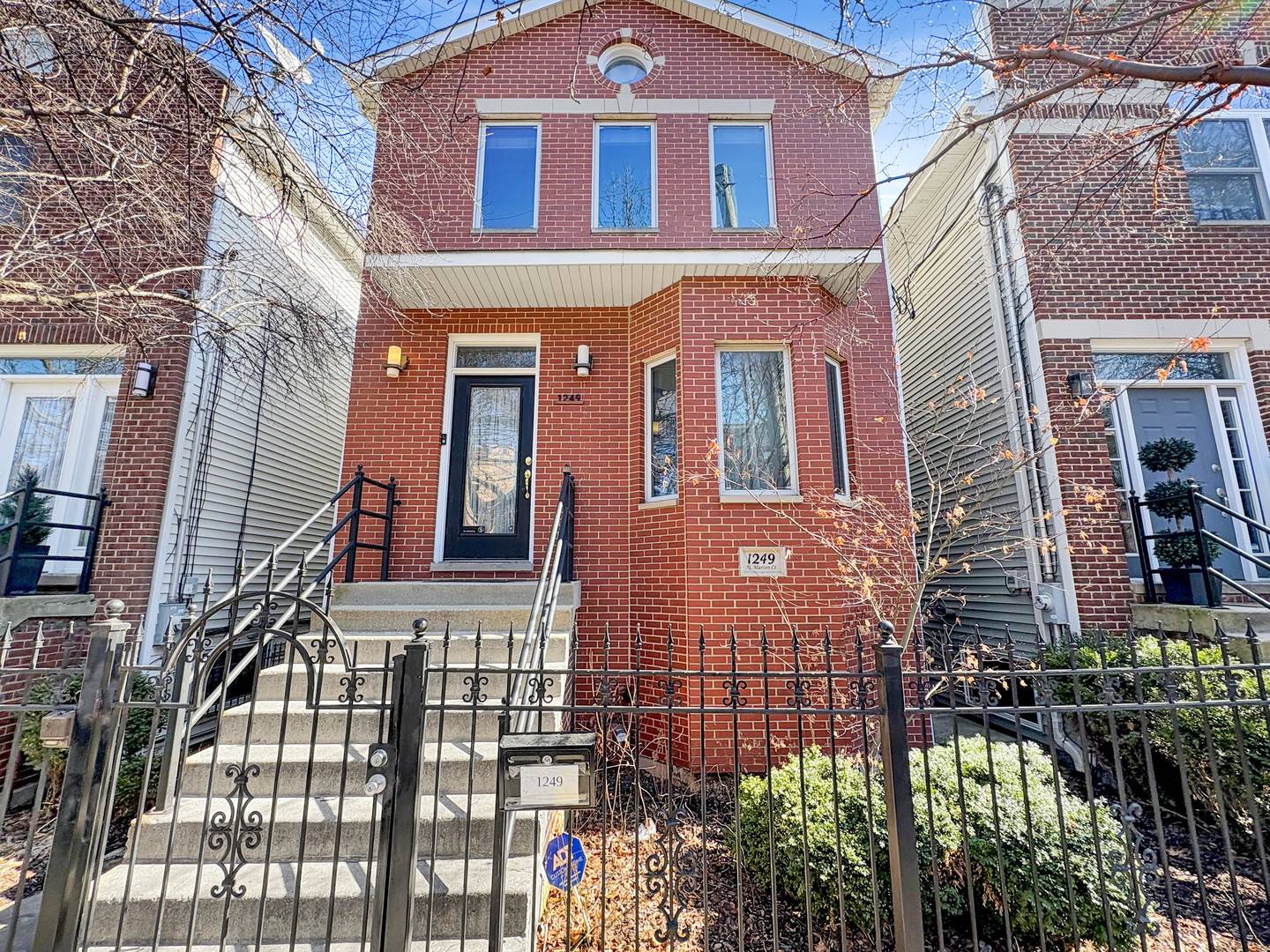 Chicago, IL 60622,1249 N MARION CT