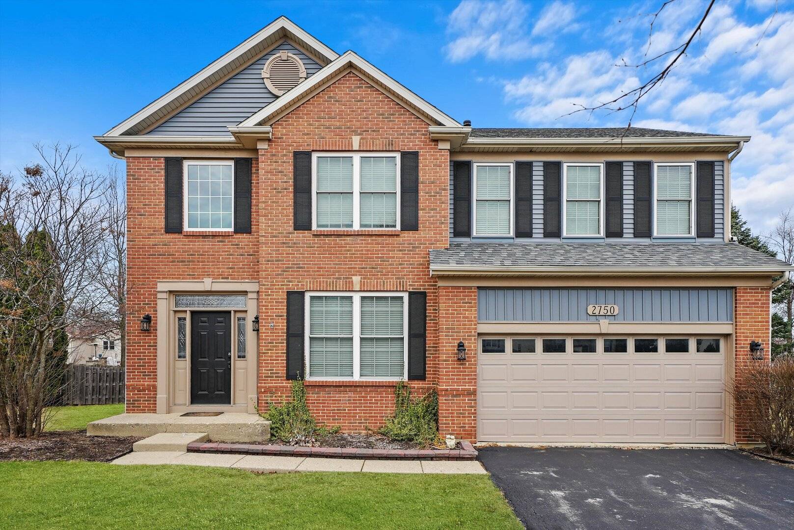 Lindenhurst, IL 60046,2750 Delaware LN