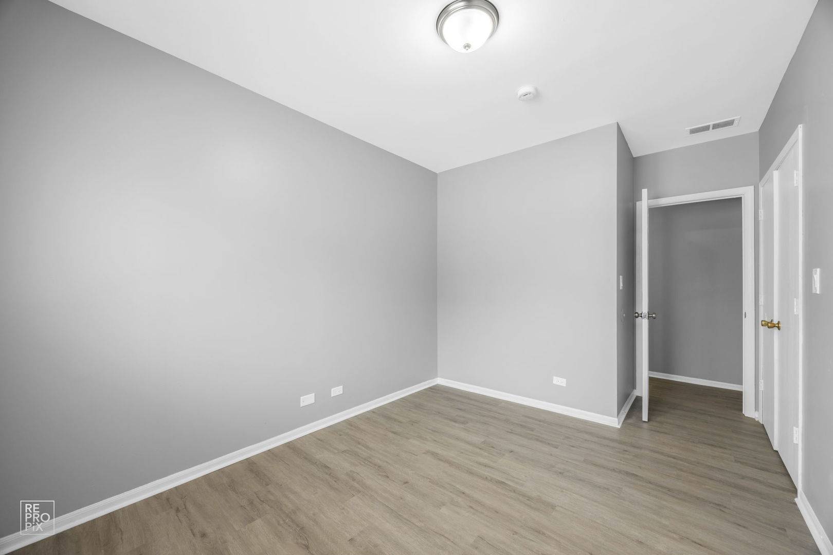Chicago, IL 60624,3814 W Grenshaw ST #1
