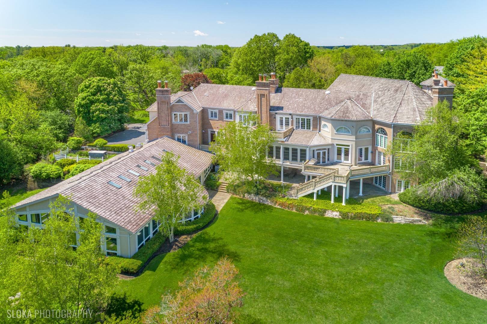 Barrington Hills, IL 60010,560 Oak Knoll RD