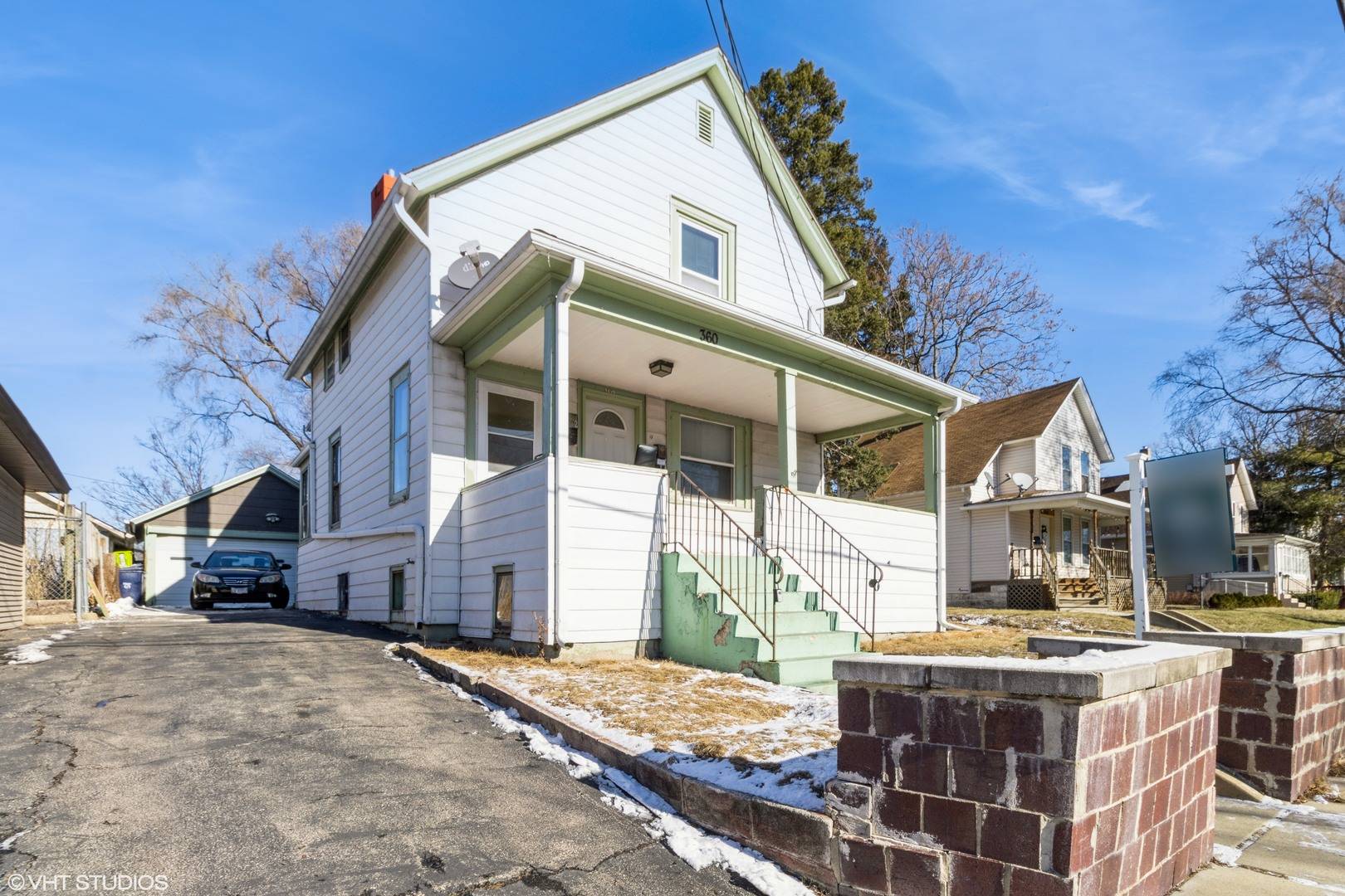 Elgin, IL 60120,360 Hastings ST