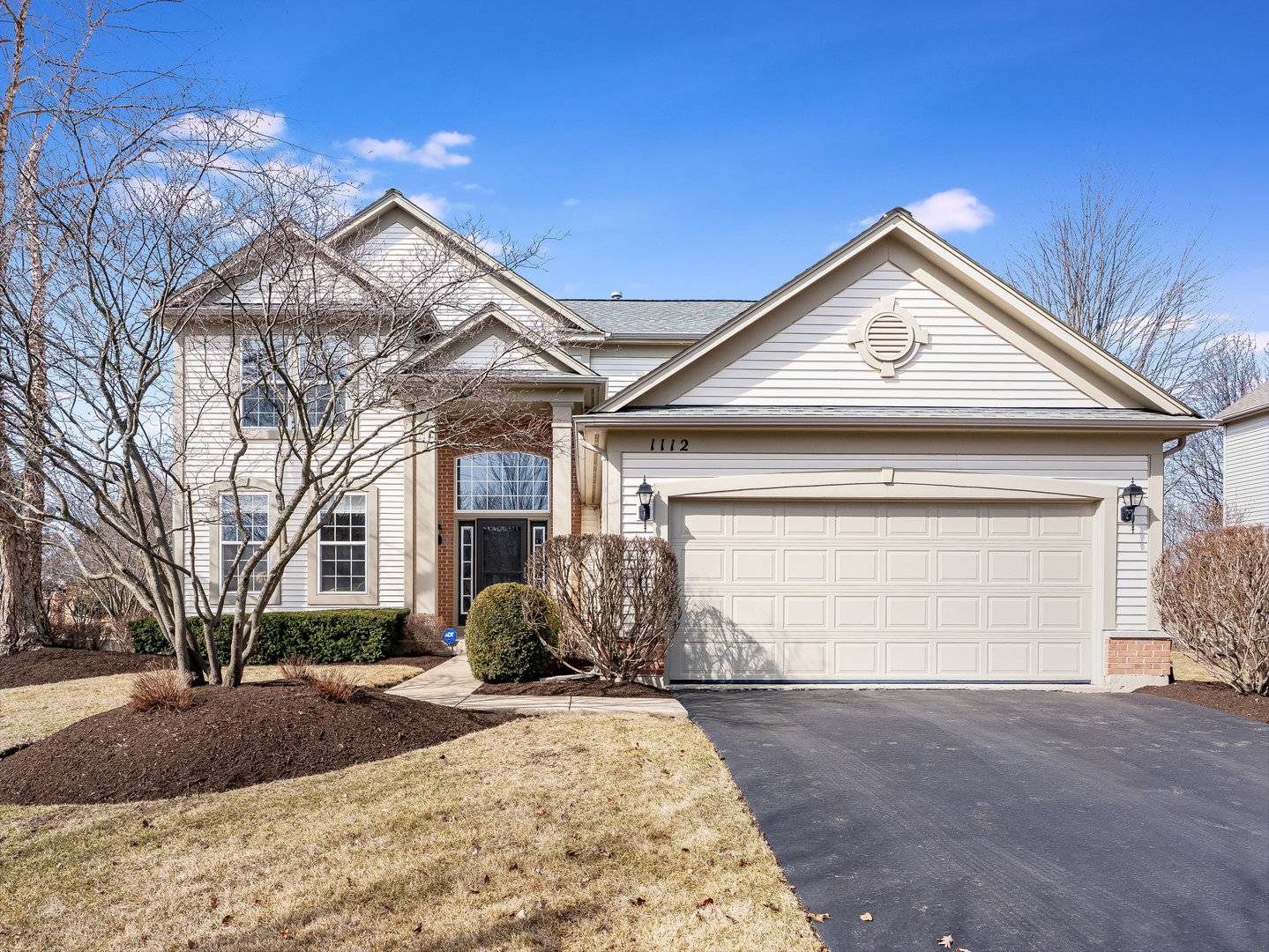 Aurora, IL 60502,1112 Glen Eagle DR