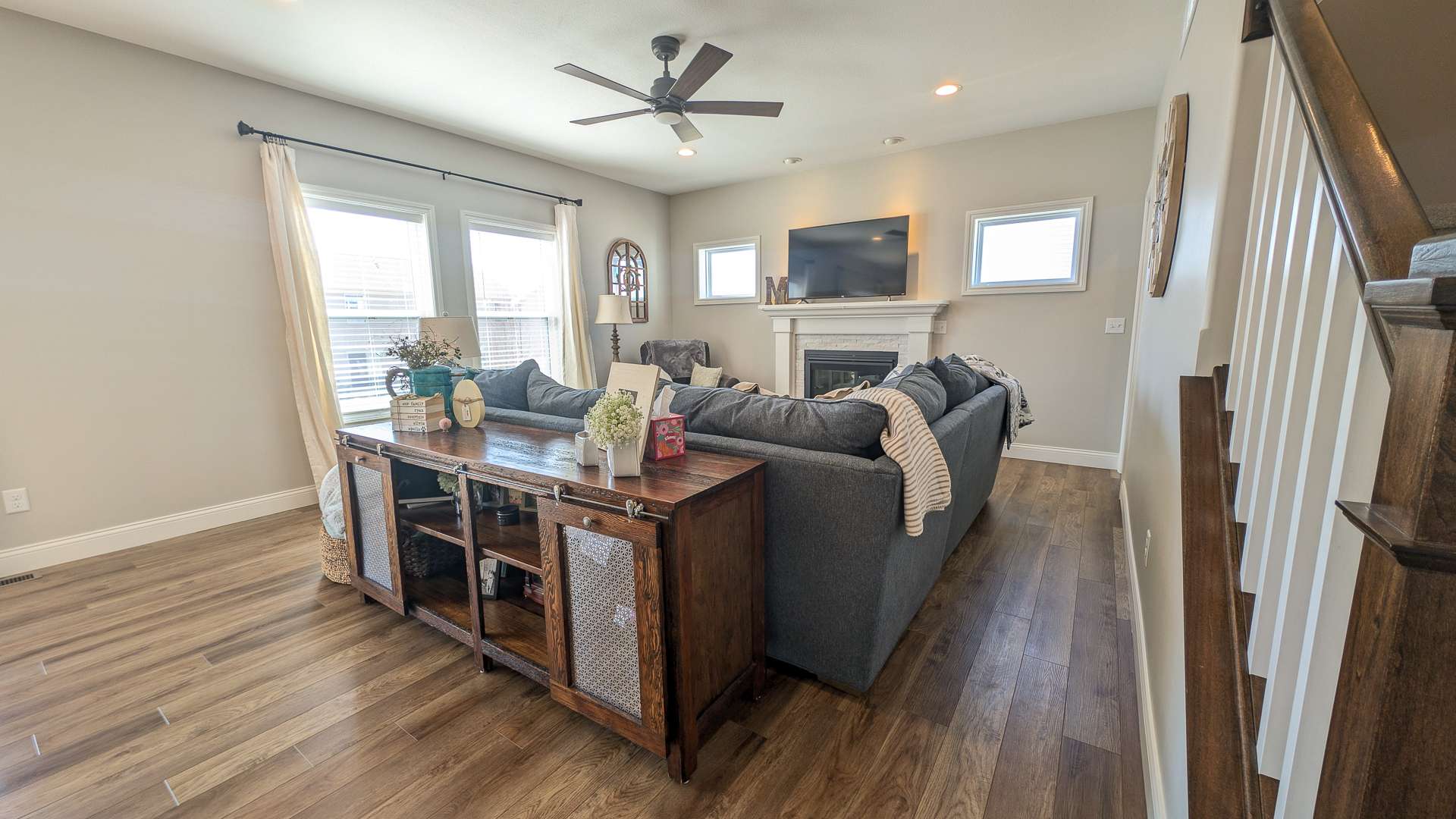 Mahomet, IL 61853,1617 Oliger DR