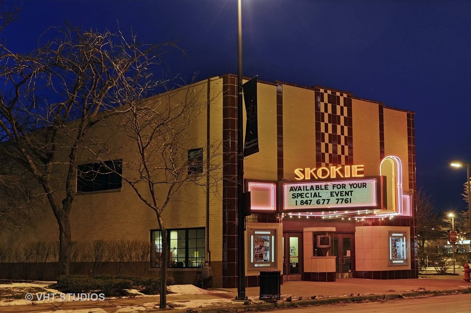 Skokie, IL 60077,7924 N Lincoln AVE
