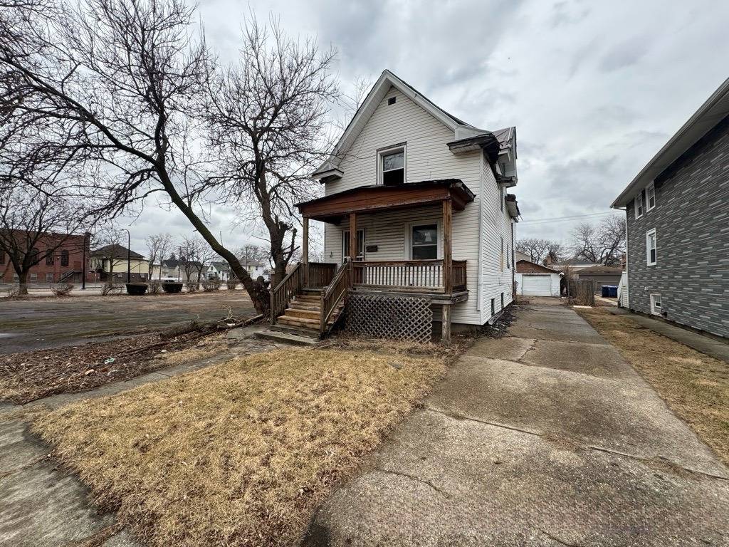Maywood, IL 60153,611 S 13th AVE