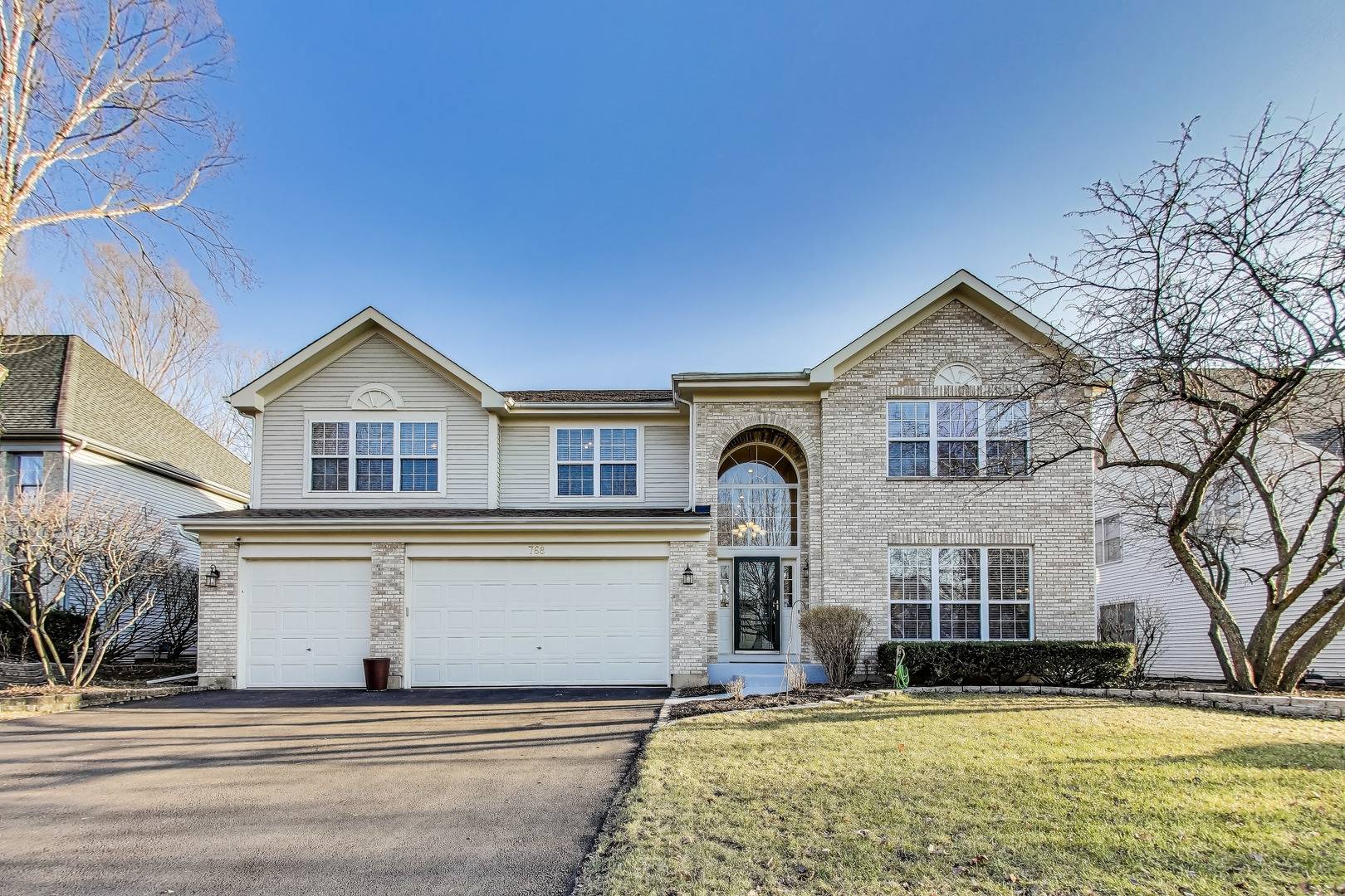 Naperville, IL 60563,768 Century Farm LN