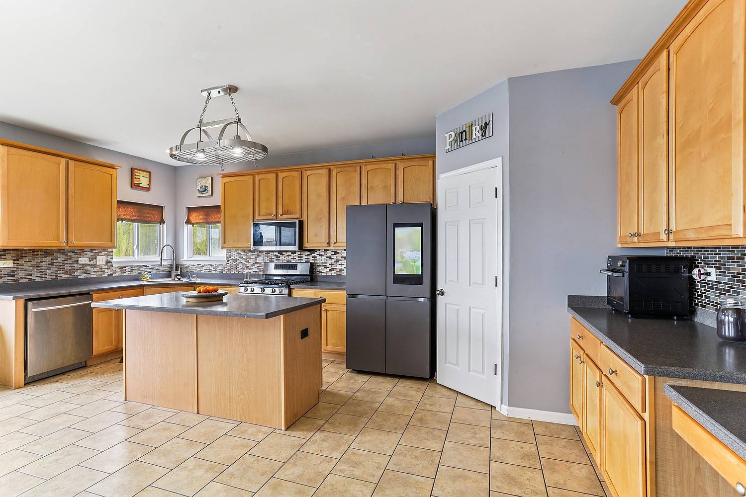 Plano, IL 60545,330 Alexis ST