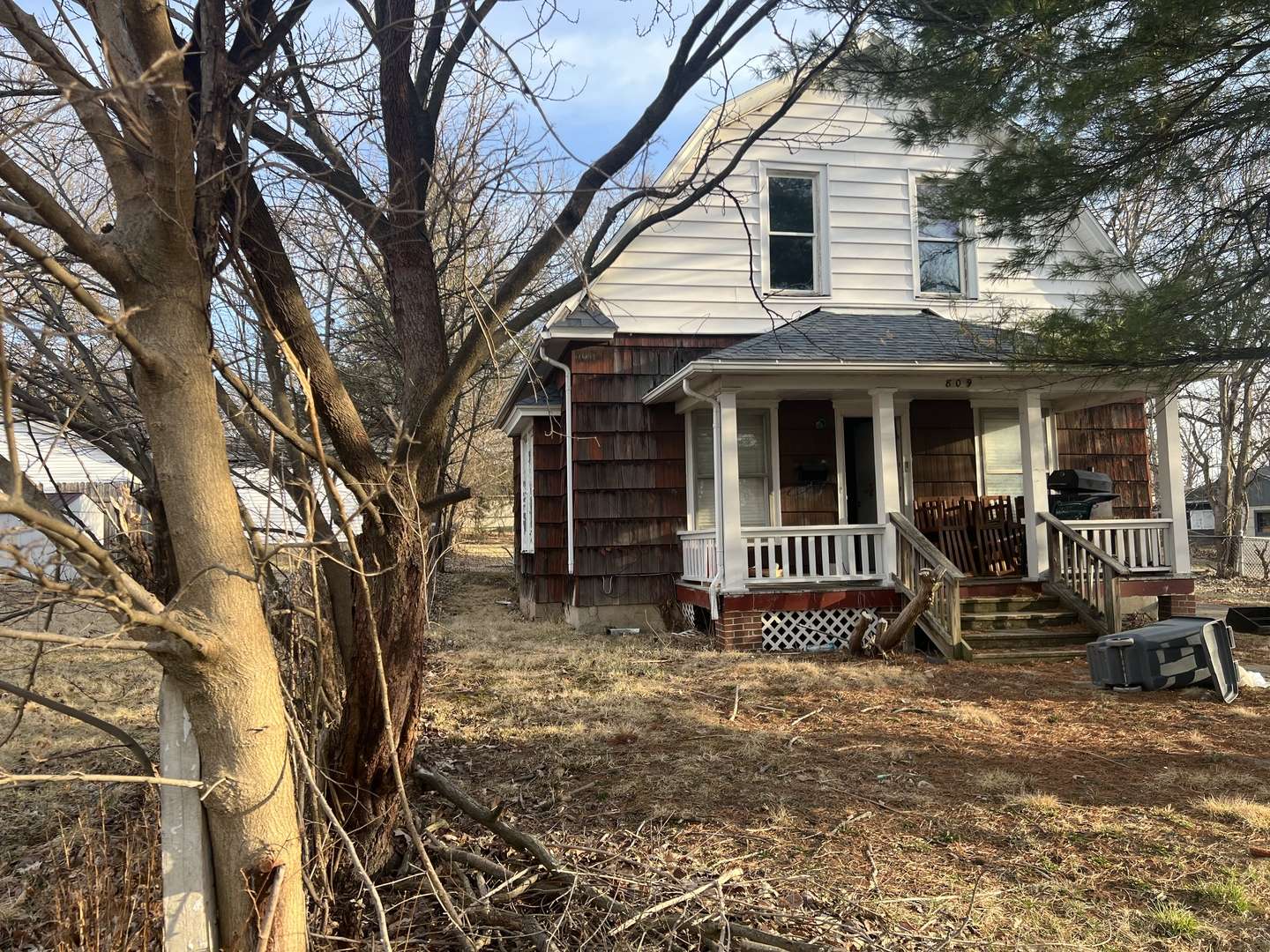 Danville, IL 61832,809 W Columbia ST