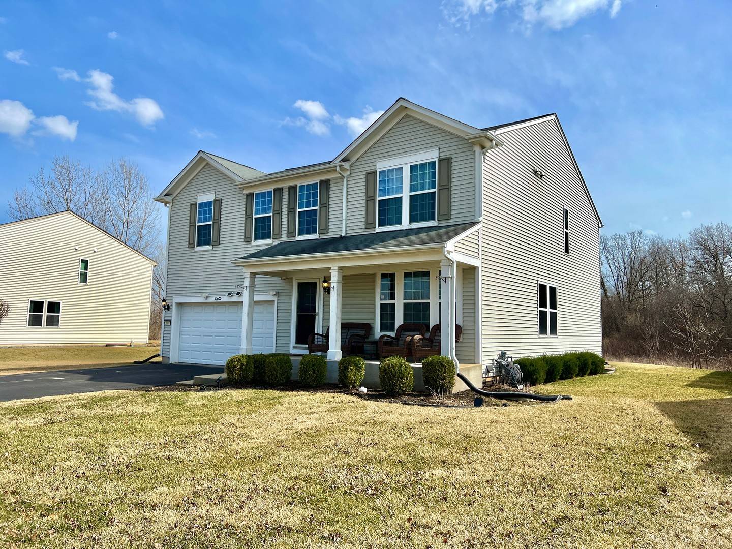 Zion, IL 60099,3903 Harmony CT