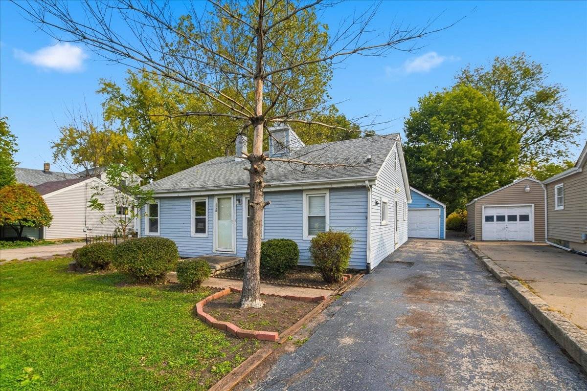 Aurora, IL 60505,1130 S Spencer ST