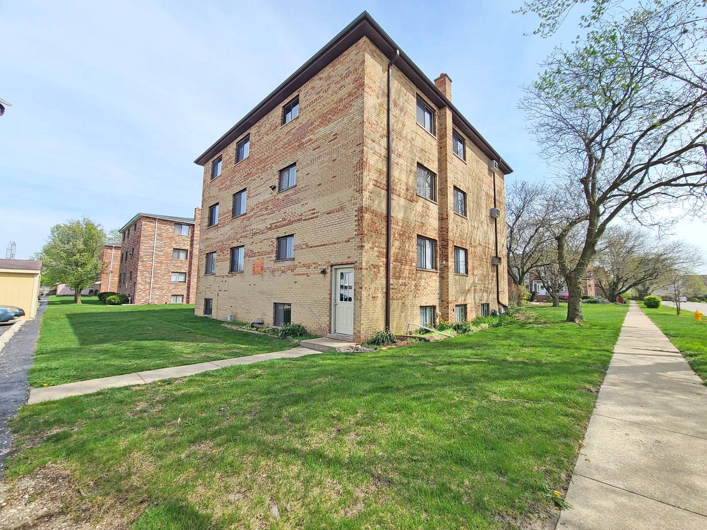 Palos Hills, IL 60465,2 Paxos DR #3W