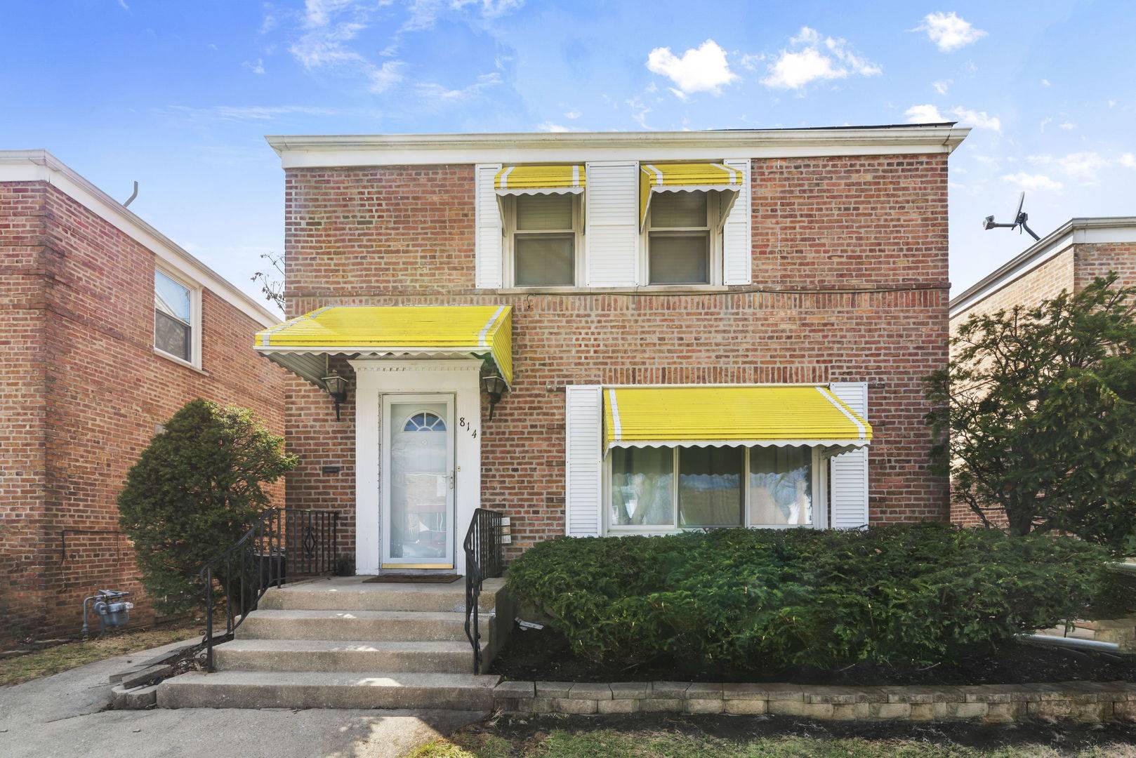 Westchester, IL 60154,814 Norfolk AVE
