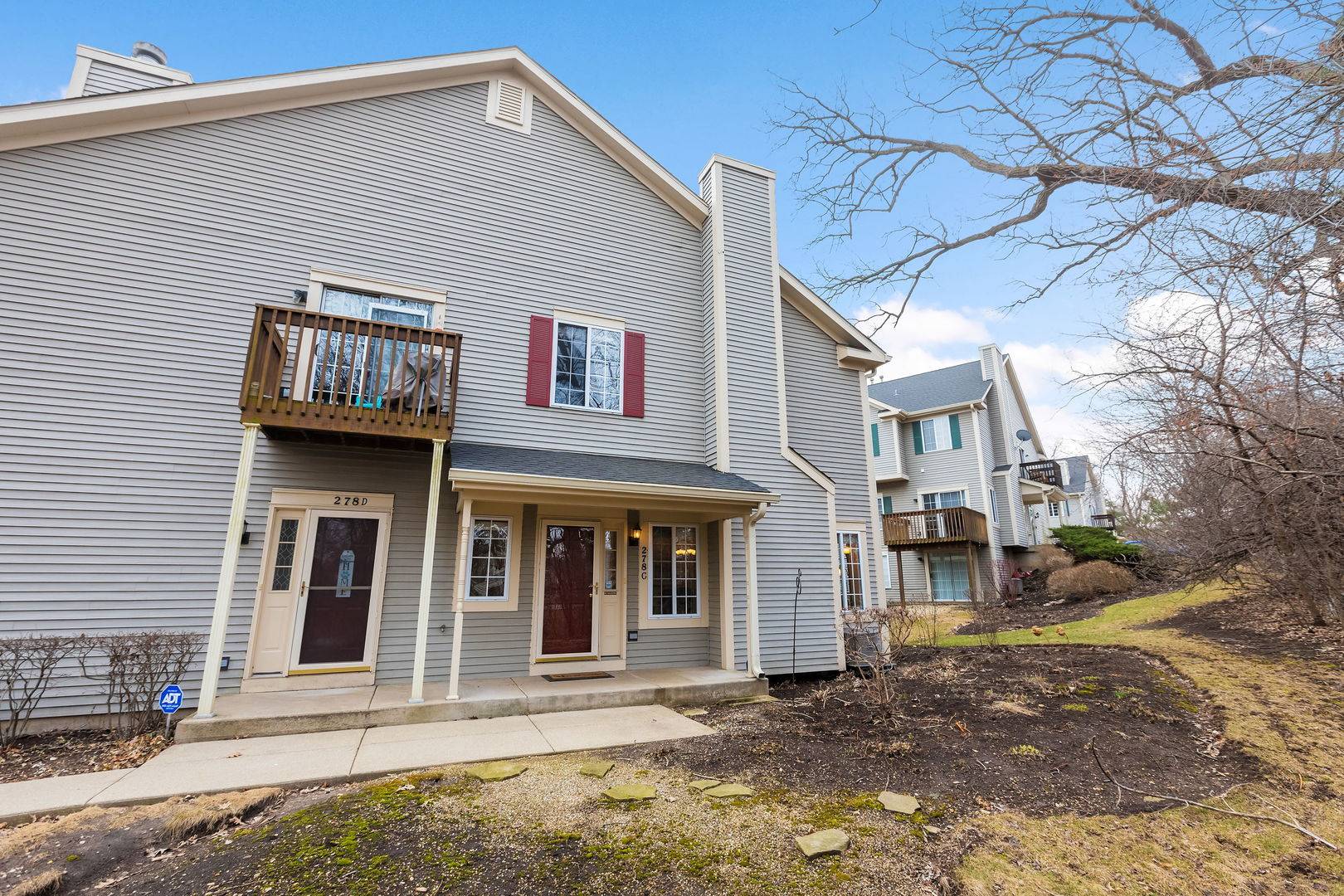 South Elgin, IL 60177,278 Windsor CT #C