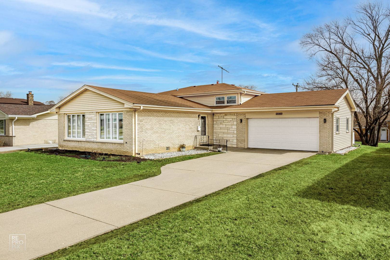 Elmhurst, IL 60126,3N505 Crown RD