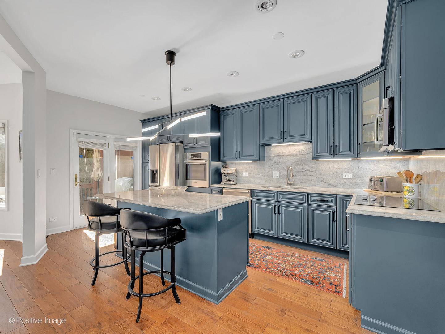 Hinsdale, IL 60521,412 Ashbury DR