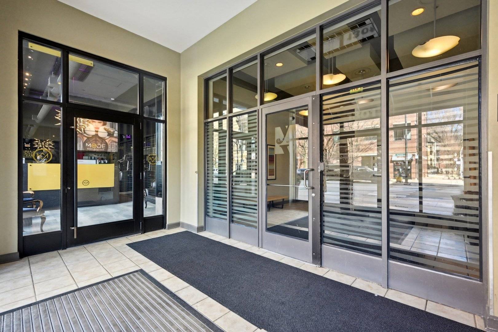 Chicago, IL 60607,1301 W Madison ST #502