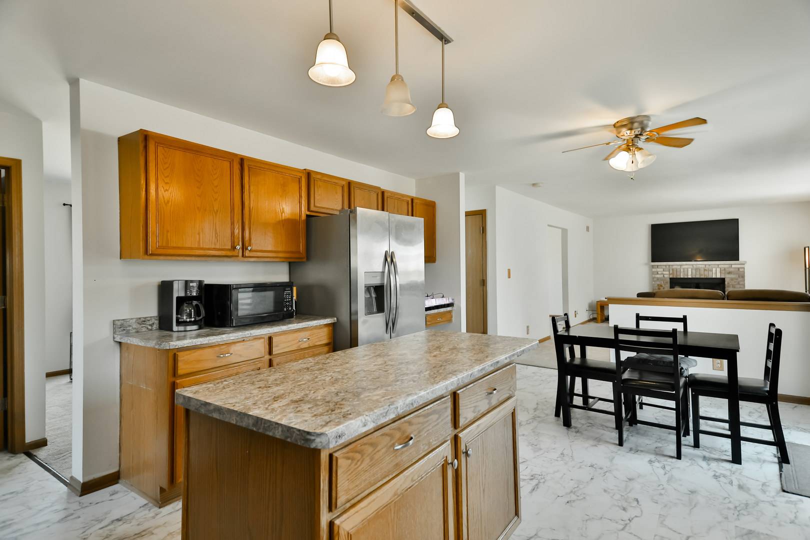 Belvidere, IL 61008,2507 WINFIELD LN