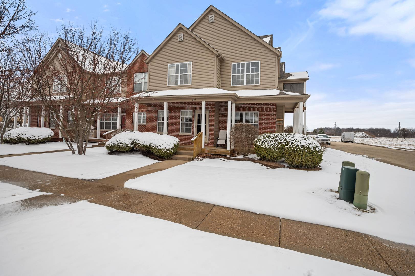 Sycamore, IL 60178,602 Clayton CIR #602