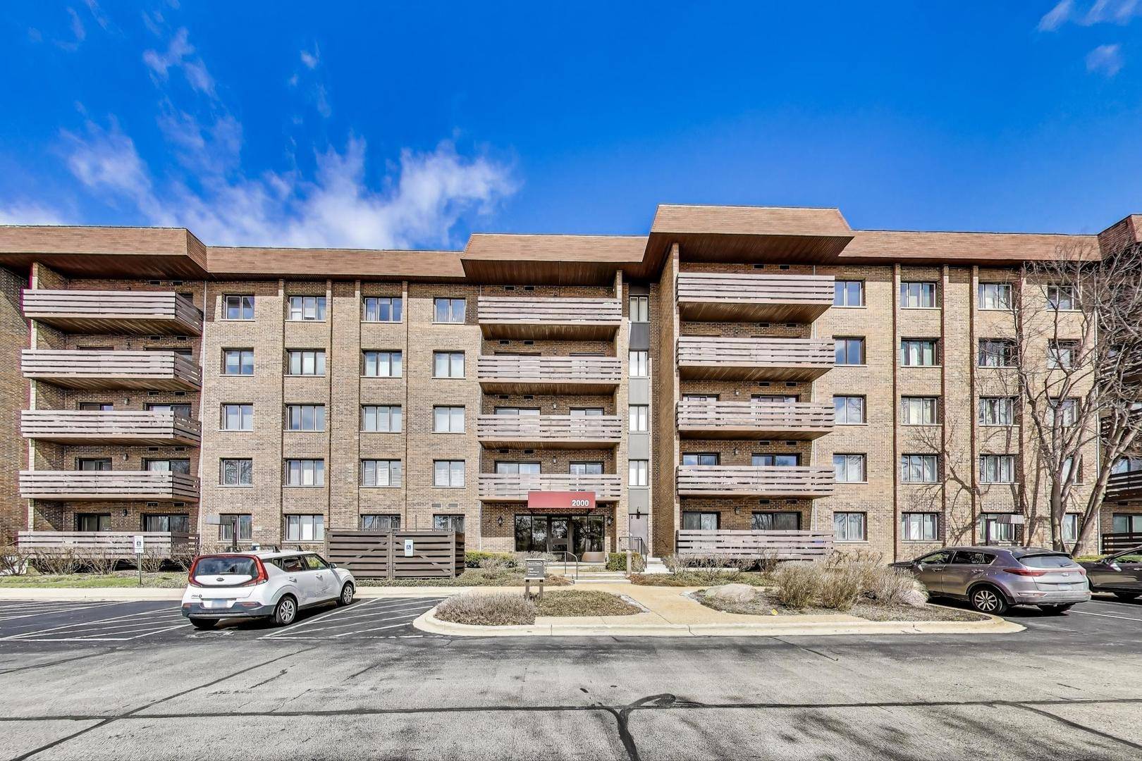 Glenview, IL 60025,2000 Chestnut AVE #407
