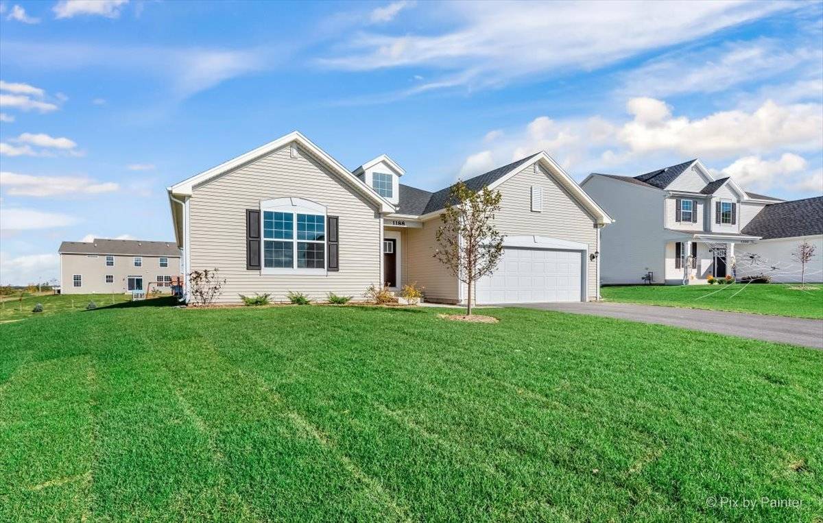 Hinckley, IL 60520,101 Prairie ST E