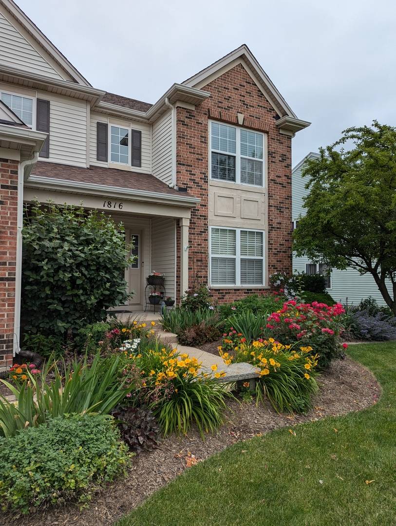 Wauconda, IL 60084,1816 Apple Valley DR