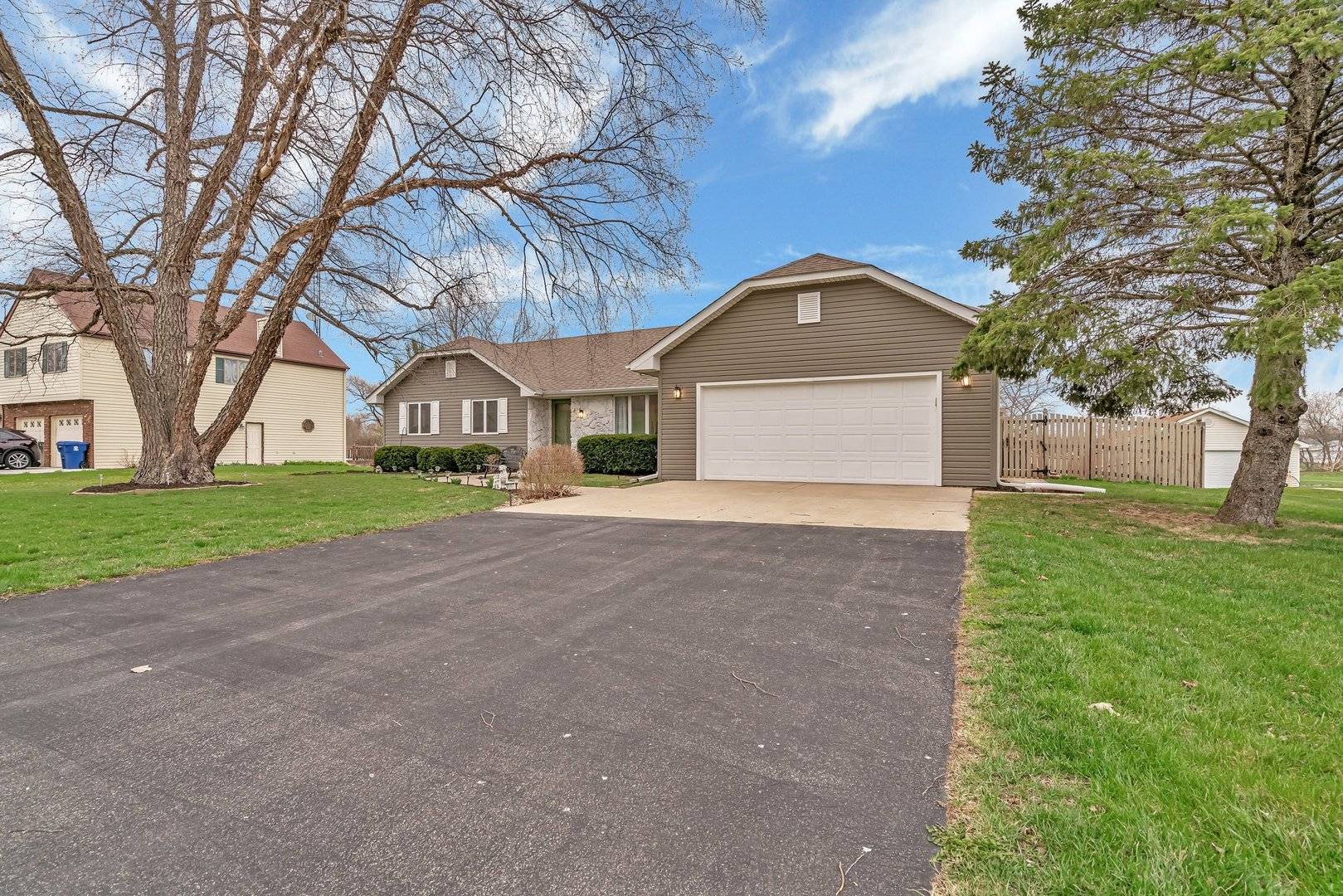Minooka, IL 60447,218 San Carlos RD