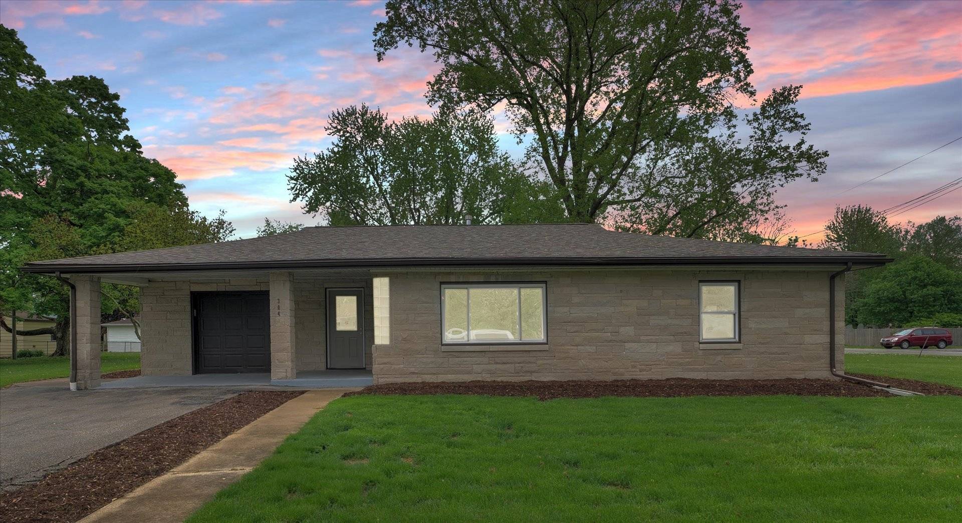 Tolono, IL 61880,304 N Elizabeth ST