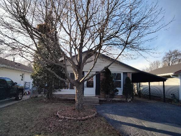 Round Lake Beach, IL 60073,1502 Woodridge DR