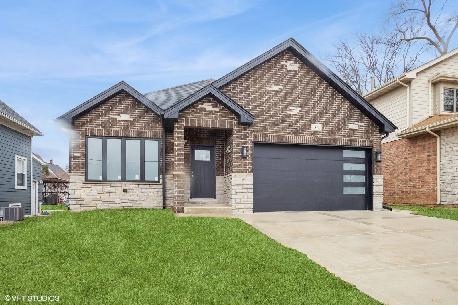 Hillside, IL 60162,34 N Elm ST