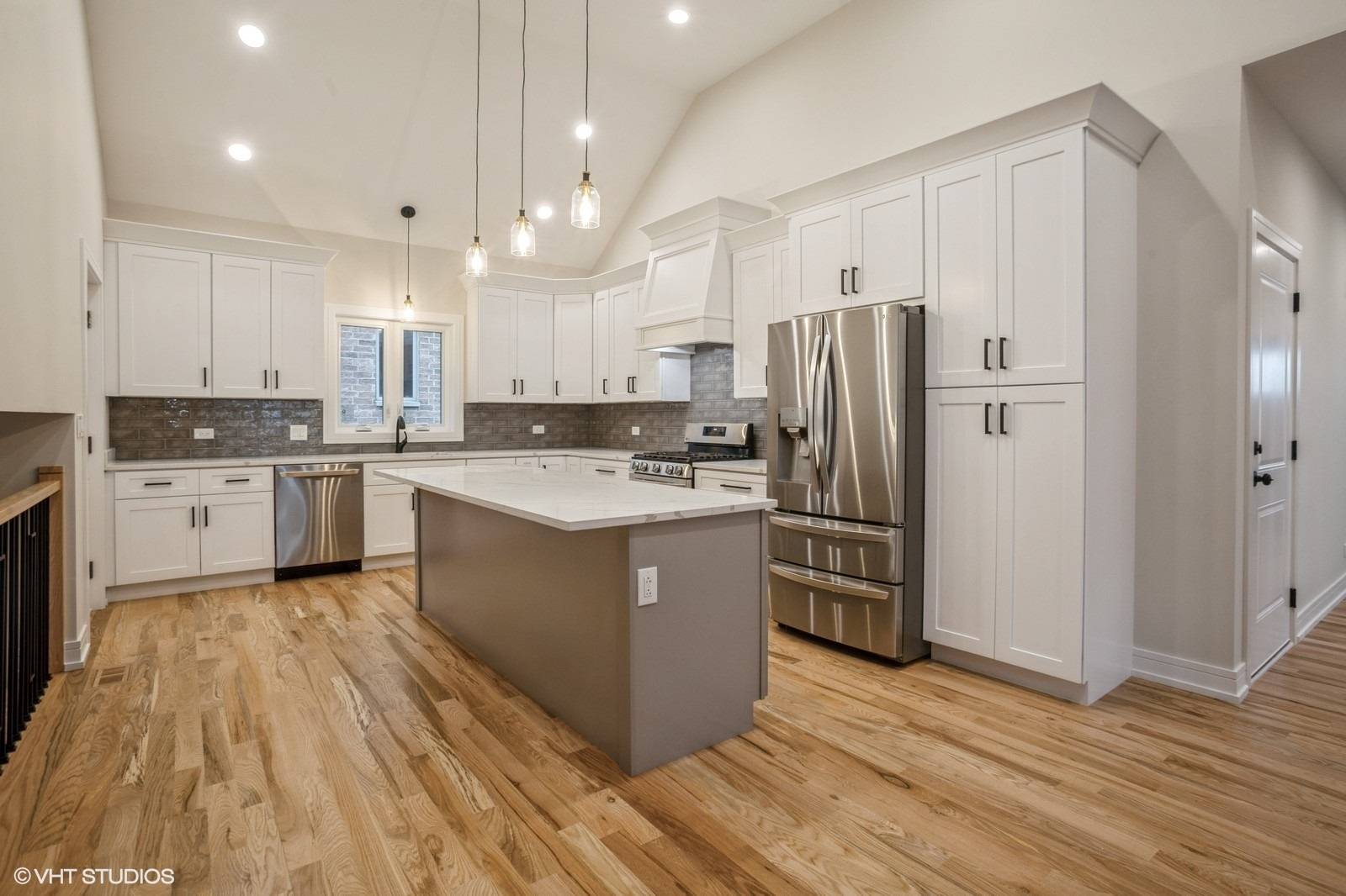 Hillside, IL 60162,34 N Elm ST