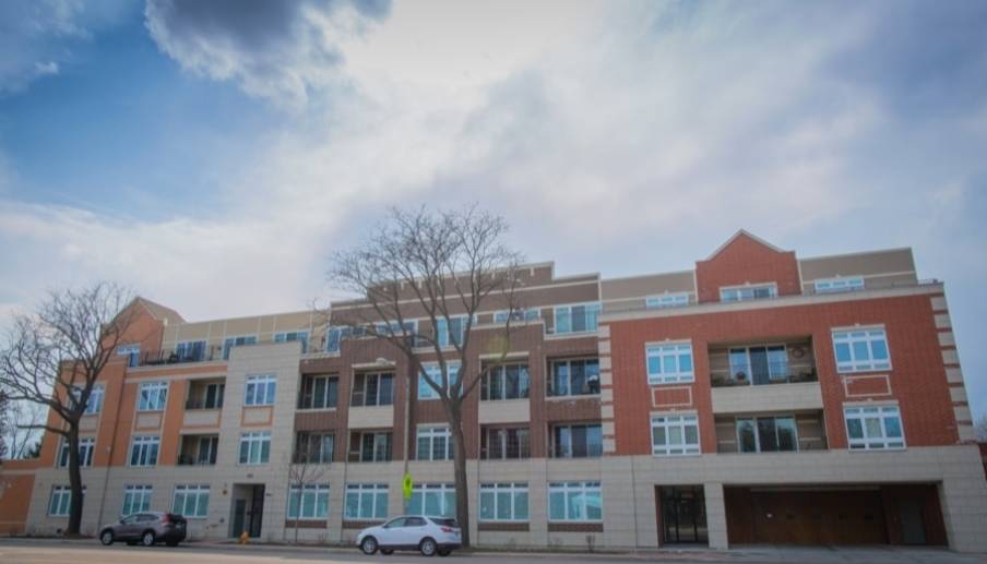 Glenview, IL 60025,1202 Waukegan RD #403