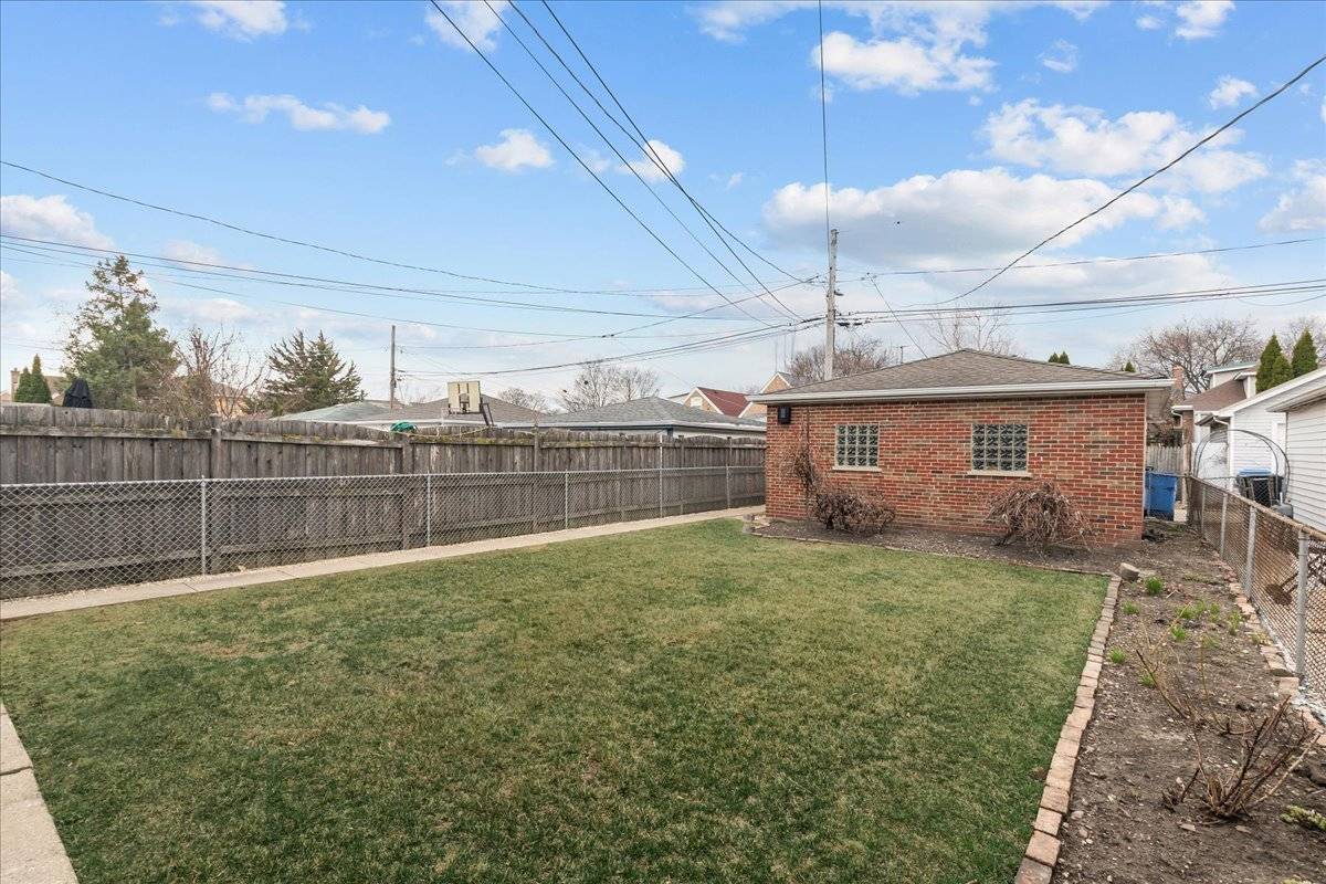 Chicago, IL 60634,3512 N Nora AVE