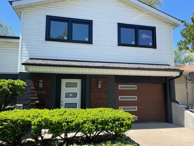 Hickory Hills, IL 60457,8944 S Maple LN