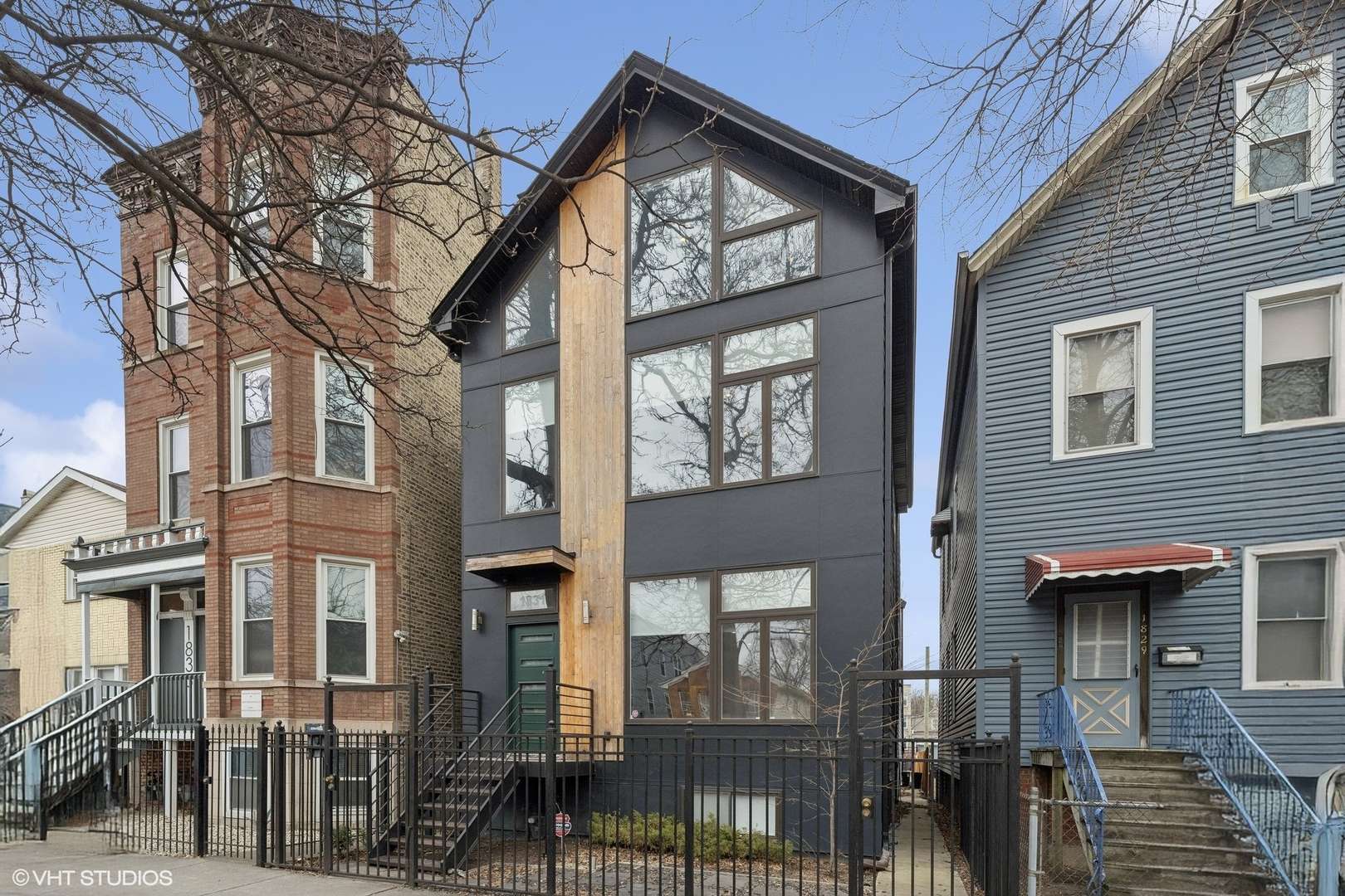 Chicago, IL 60647,1831 N Sawyer AVE